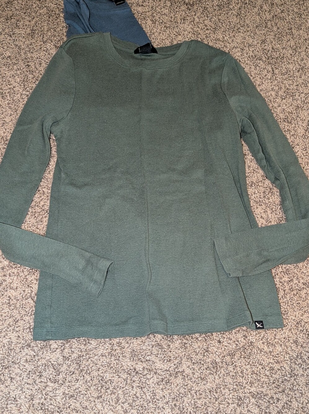 4 Long Sleeves Bundle - Picture 6 of 9